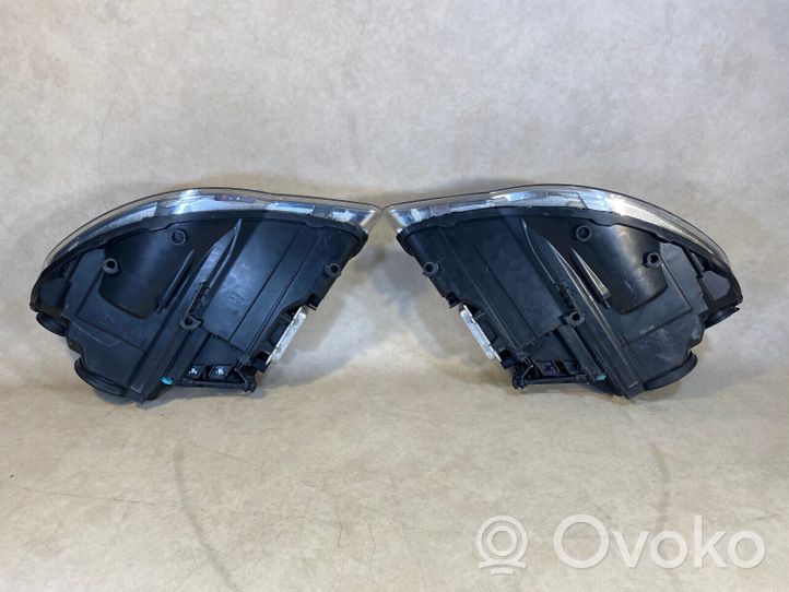 Volkswagen Touareg I Lot de 2 lampes frontales / phare 7L6941031C