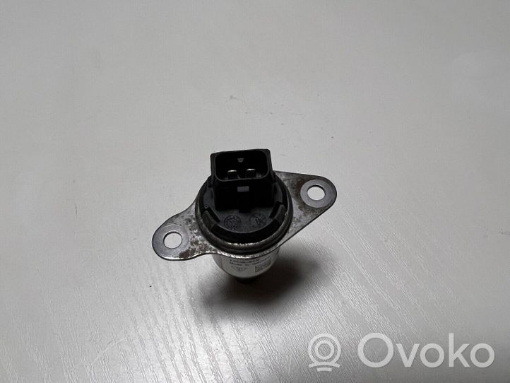 Porsche 911 991 Sensore di pressione del carburante 9A110530803