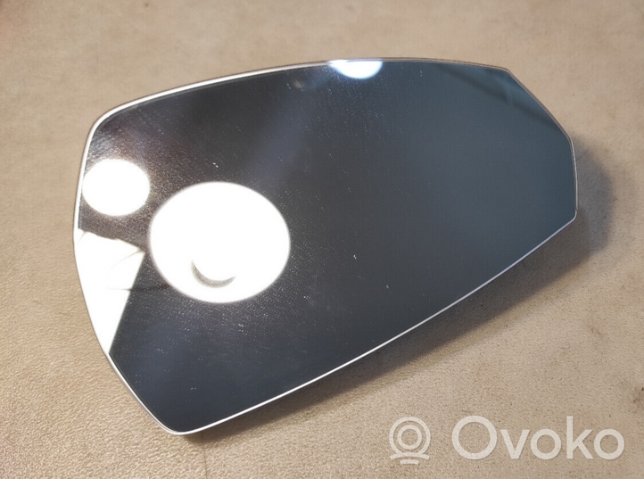 Audi A3 S3 8V Wing mirror glass 8V0857535E