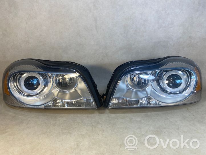 Volvo XC90 Lot de 2 lampes frontales / phare 31290892