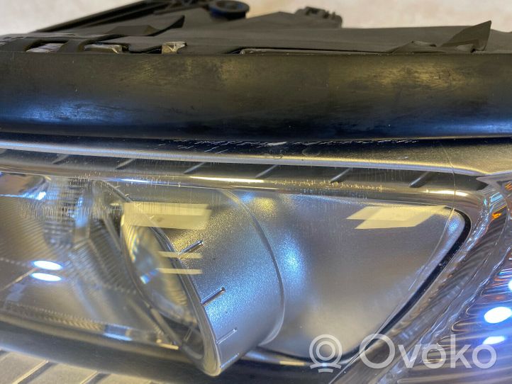Volvo S80 Headlight/headlamp 31214347