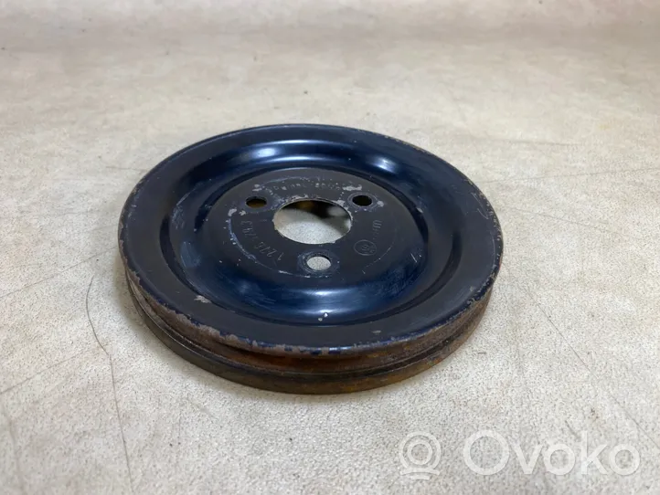 BMW 7 E23 Power steering pump pulley 32411276529