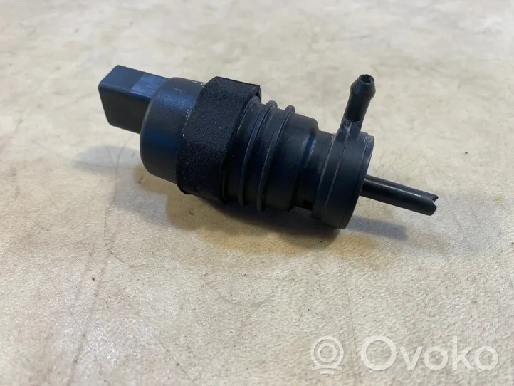 Mercedes-Benz G W461 463 Pumpe Scheibenwaschanlage A2108690821