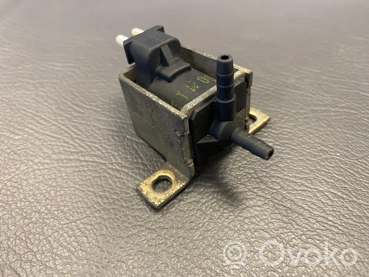 Mercedes-Benz G W461 463 Solenoīda vārsts A0015408697