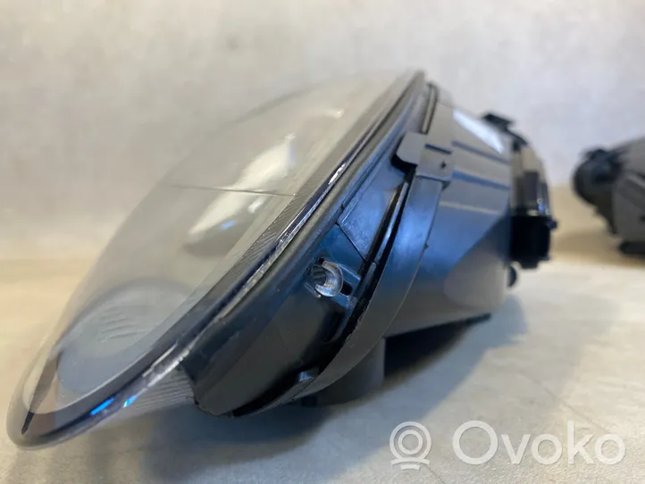 Porsche Cayenne (92A) Lampy przednie / Komplet 7P5941030AQ