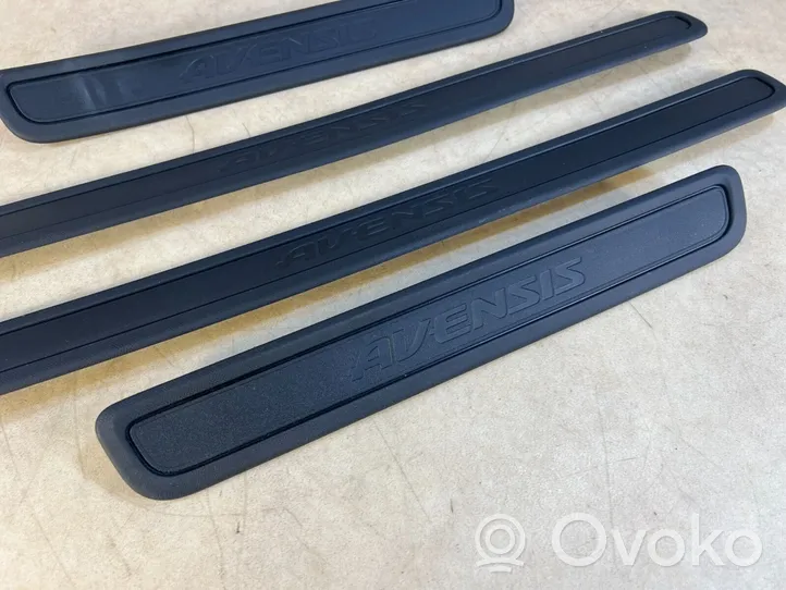 Toyota Avensis T270 Trim molding 67916-05040