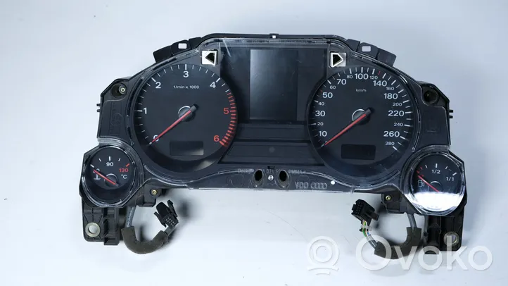 Audi A8 S8 D3 4E Compteur de vitesse tableau de bord 4E0920901