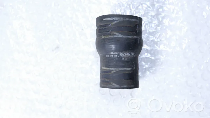 Audi A4 S4 B8 8K Tube d'admission d'air 03L121101