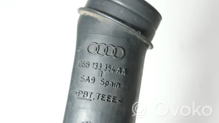 Audi A4 S4 B5 8D Tube d'admission d'air 06B133354AA