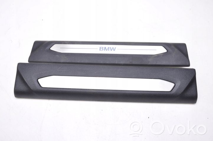 BMW 1 F40 Sottoporta anteriore (parte carrozzeria) KOMPLET