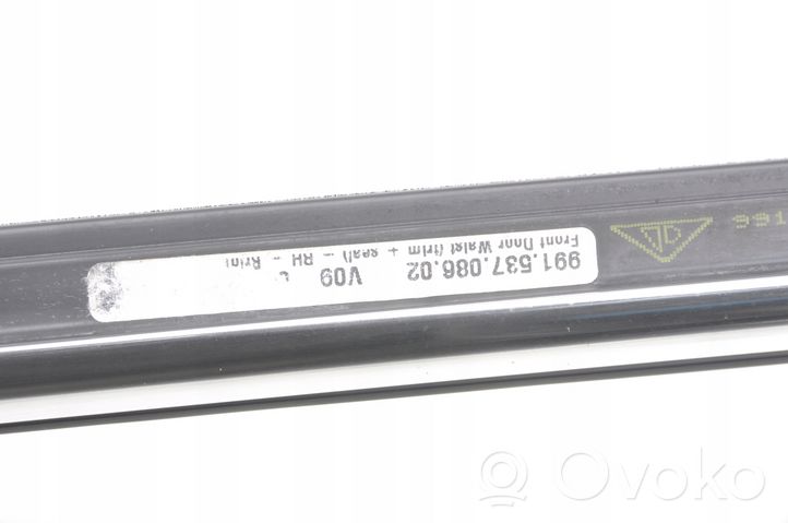 Porsche 911 991 Rivestimento della portiera anteriore (modanatura) 991.537.086.02