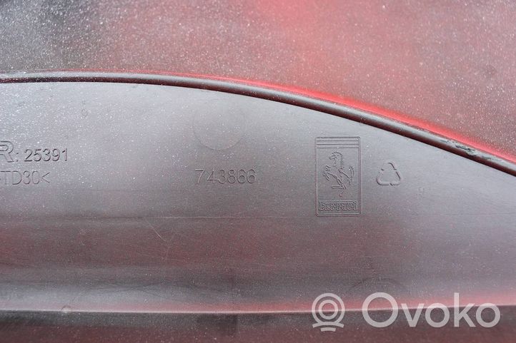 Ferrari SF90 Stradale Priekinio slenksčio apdaila (išorinė) 9011616921