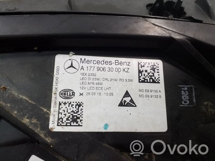 Mercedes-Benz A W177 Faro/fanale 