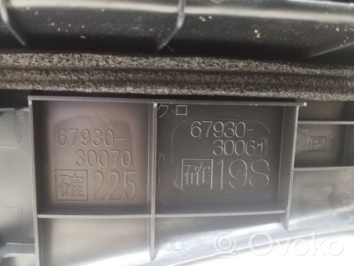 Lexus GS 250 350 300H 450H Copertura del rivestimento del sottoporta posteriore 6793030051