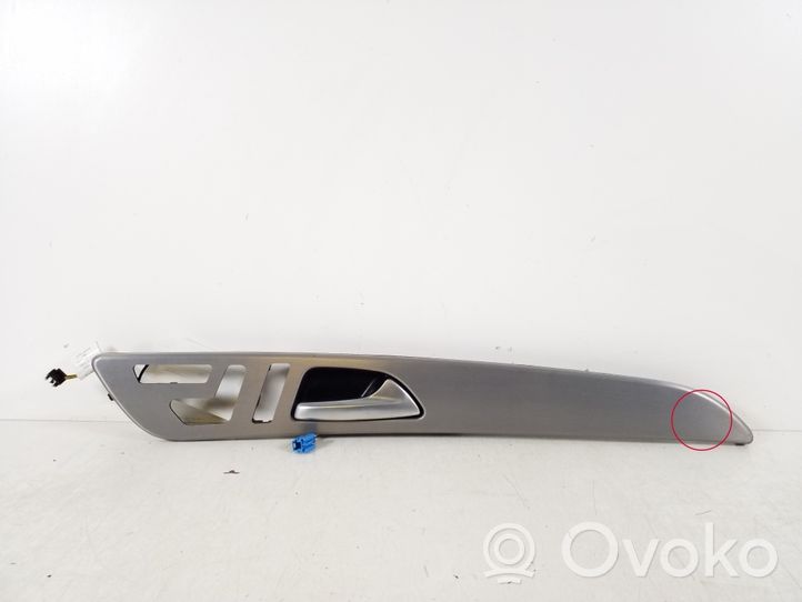 Mercedes-Benz GLE (W166 - C292) Barra di rivestimento della portiera anteriore A1667204022