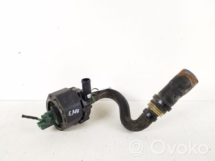 Renault Kangoo II Pompe à eau de liquide de refroidissement 144B03731R