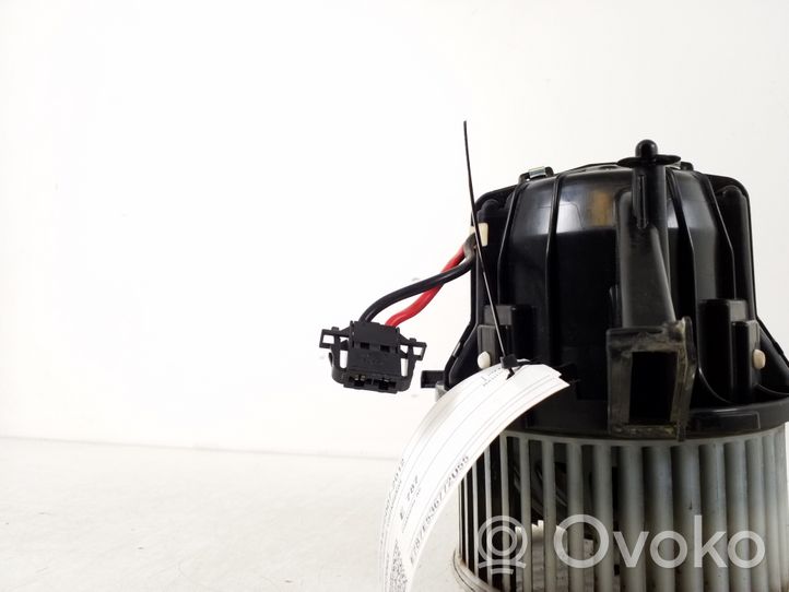 Audi A4 S4 B8 8K A/C air flow flap actuator/motor U0852003