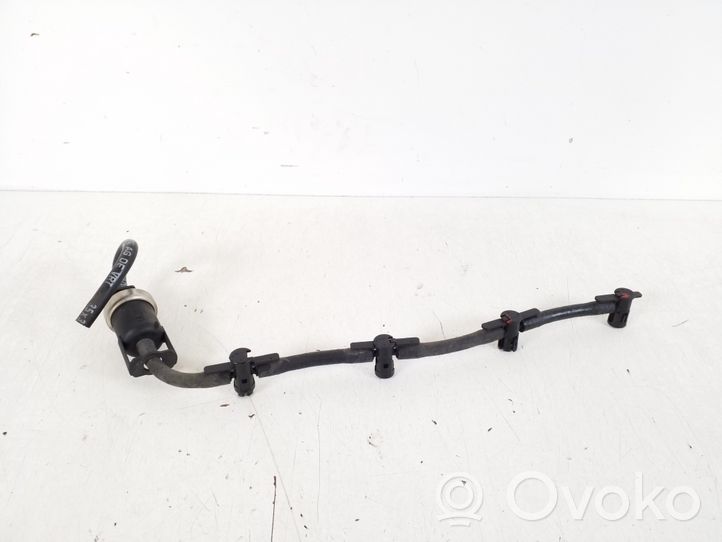 Audi A4 S4 B8 8K Fuel return line/hose 