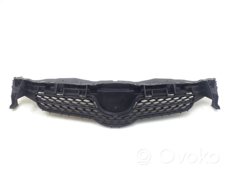 Toyota Auris 150 Front grill 5311102390