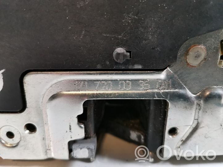 Mercedes-Benz SLK R171 Front door lock A1717200335