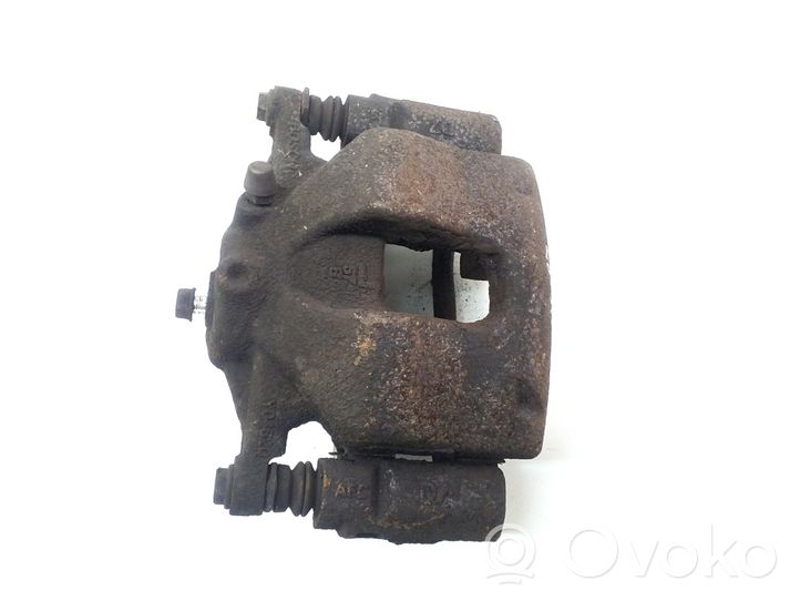 Toyota Verso Zacisk hamulcowy przedni 4775005110