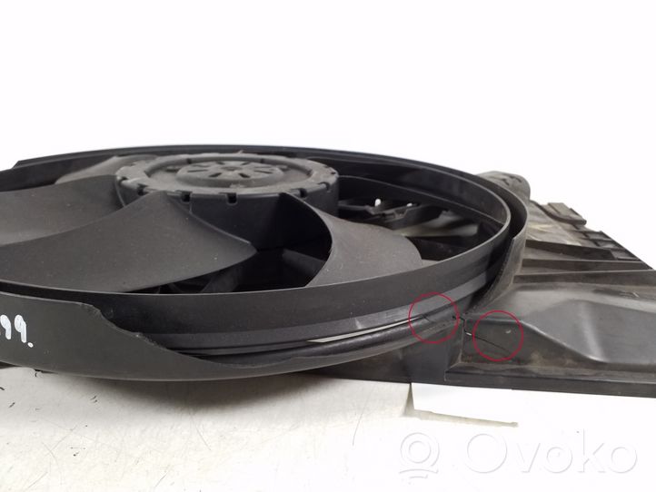 Mercedes-Benz CLK A209 C209 Convogliatore ventilatore raffreddamento del radiatore A2035001693