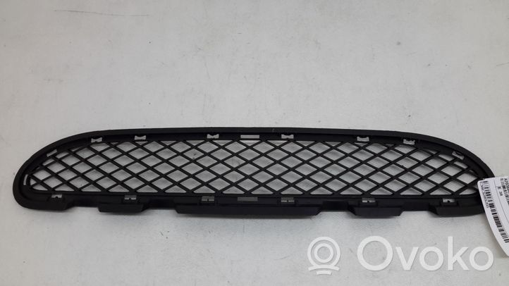 Mercedes-Benz CLC CL203 Grille inférieure de pare-chocs avant A2038850823