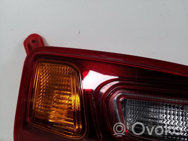 Hyundai Kona I Światło przeciwmgielne tylne 92405J9000