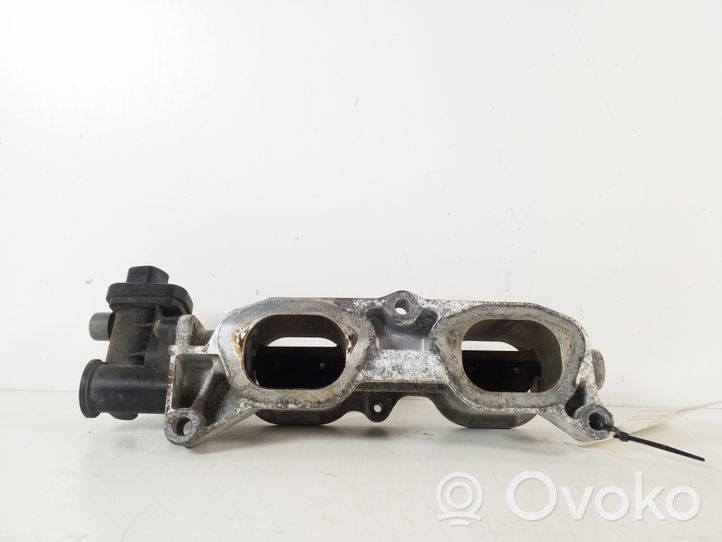 Subaru Outback Altra parte del motore 14111AA010