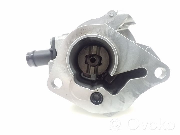 Mercedes-Benz A W176 Alipainepumppu A6072300065