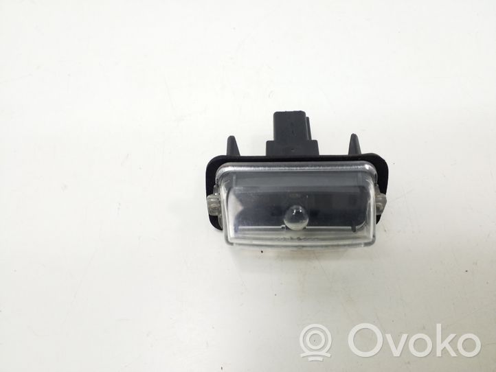 Toyota Yaris Lampa oświetlenia tylnej tablicy rejestracyjnej 812700D120