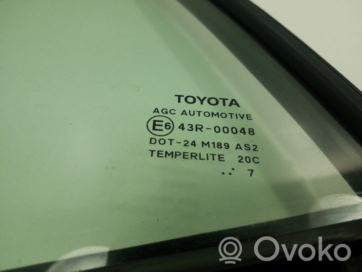 Toyota Auris 150 Takakulmaikkunan ikkunalasi 6812402170