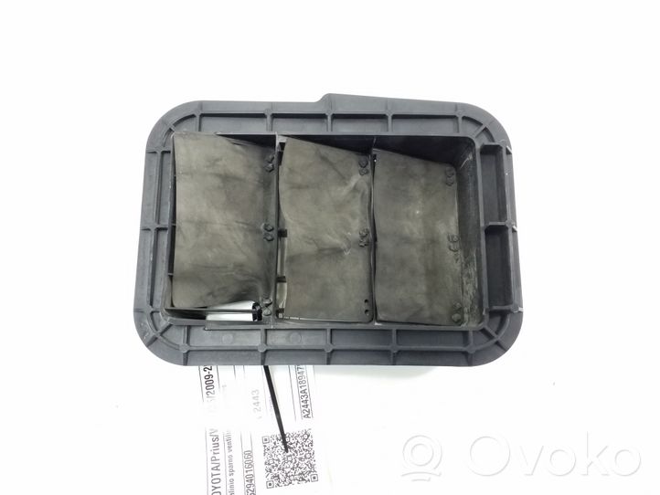 Toyota Prius (XW30) Grill / Wlot powietrza błotnika przedniego 6294016060