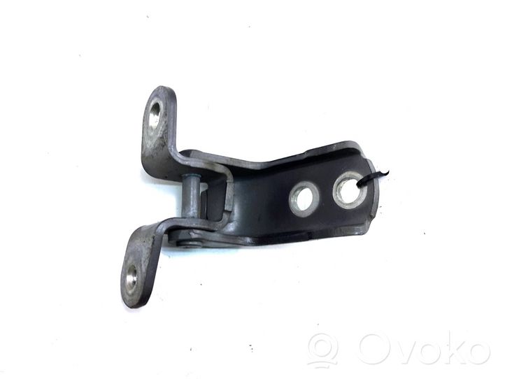 Toyota Prius (XW50) Front door upper hinge 6872012151