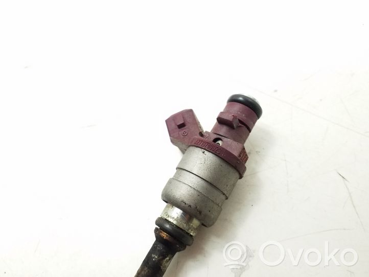 Mercedes-Benz C W204 Injecteur de carburant A2710780549