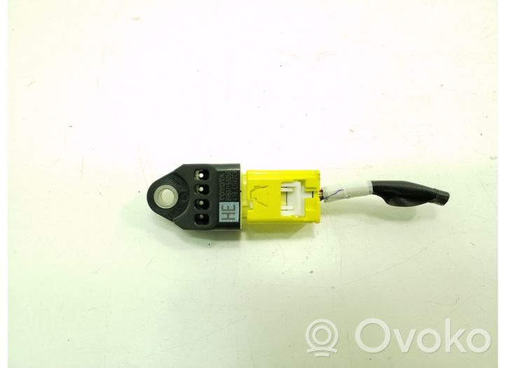 Lexus IS III XE30 Gaisa spilvenu trieciensensors 8983153050