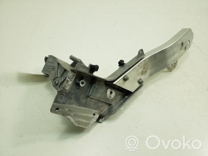 Mercedes-Benz E W238 Support phare frontale A2536210600