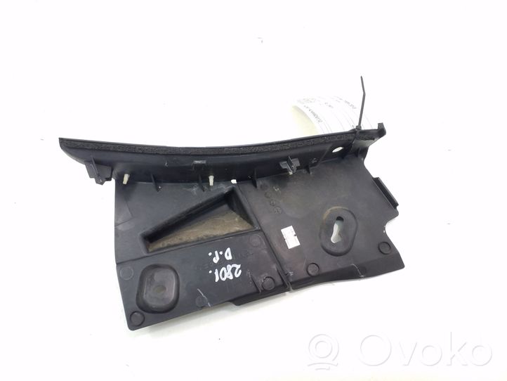 Toyota Verso Rivestimento della modanatura della chiusura del vano motore/cofano 538680F020