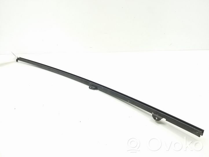 Toyota Land Cruiser (J120) Autres éléments de garniture de porte arrière 6740860050