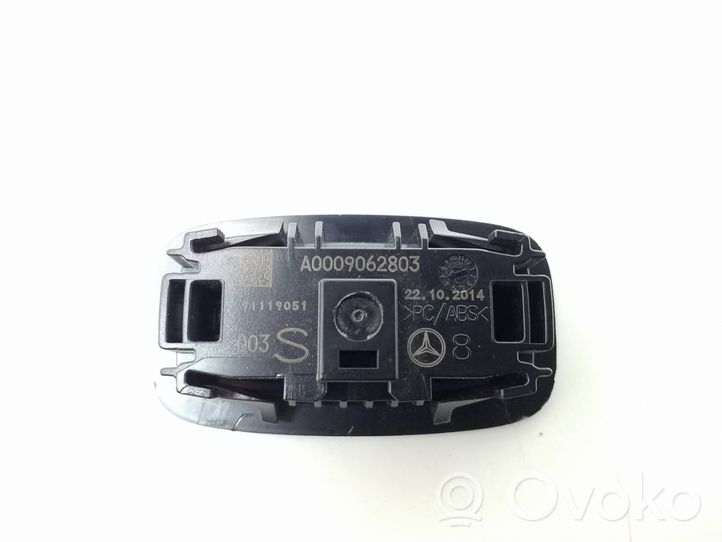 Mercedes-Benz S W222 Altre luci abitacolo A0009062803