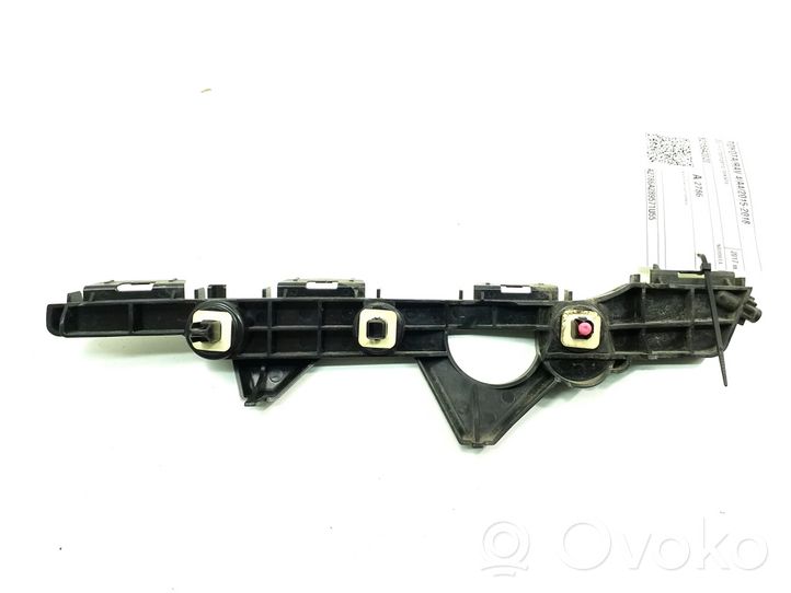 Toyota RAV 4 (XA40) Staffa di rinforzo montaggio del paraurti posteriore 5215642020