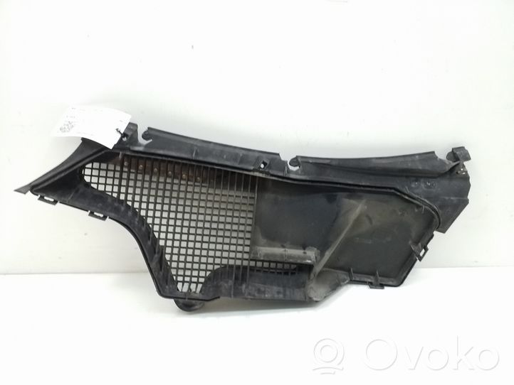 Mercedes-Benz E W210 Rivestimento del tergicristallo A2108301213