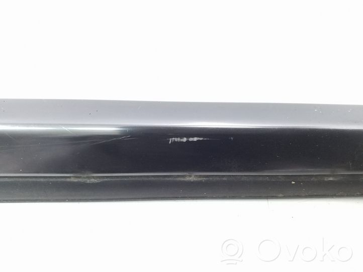 Mercedes-Benz E W210 Rivestimento modanatura del vetro della portiera anteriore A2106900880