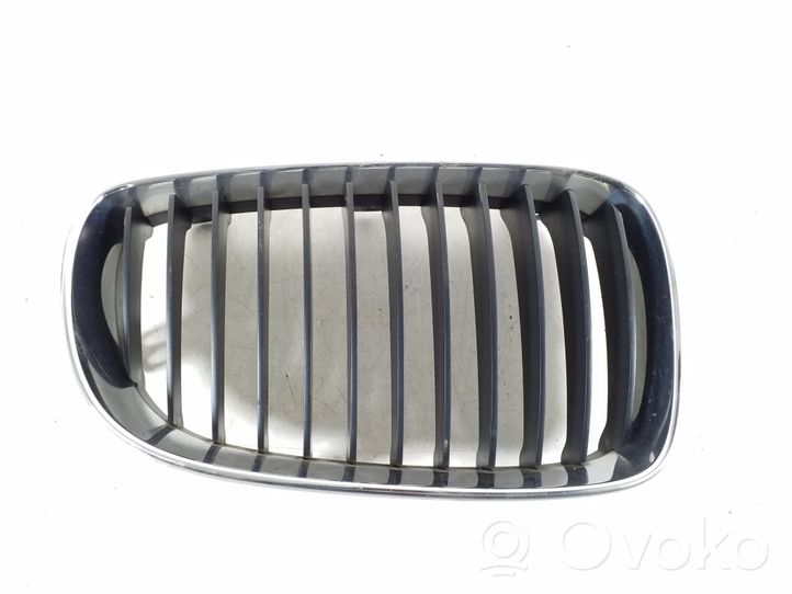 BMW 1 E81 E87 Grille de calandre avant 51137179656