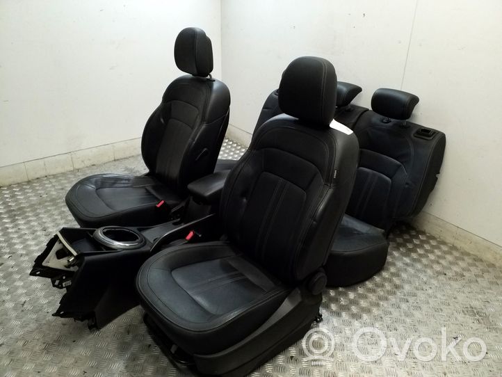 KIA Sportage Kit intérieur 