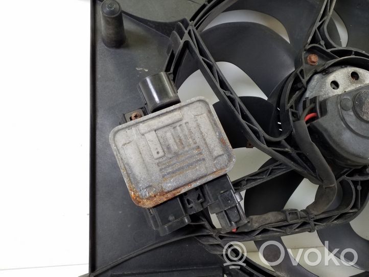 Volvo V60 Radiator cooling fan shroud 31293778