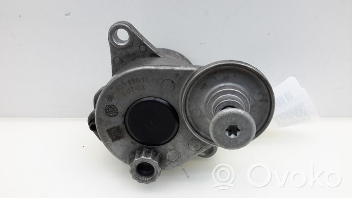 Mercedes-Benz C W204 Riemenspanner Spannrolle Zahnriemen / Steuerkette A6512001770