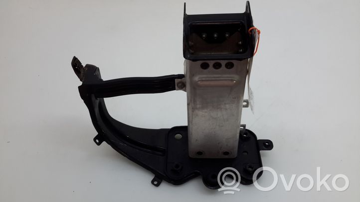 Mercedes-Benz E W211 Smorzatore/ammortizzatore d’urto per paraurti anteriore A2116200795