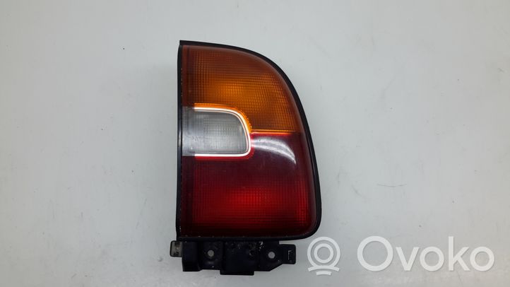 Toyota RAV 4 (XA10) Lampa tylna 