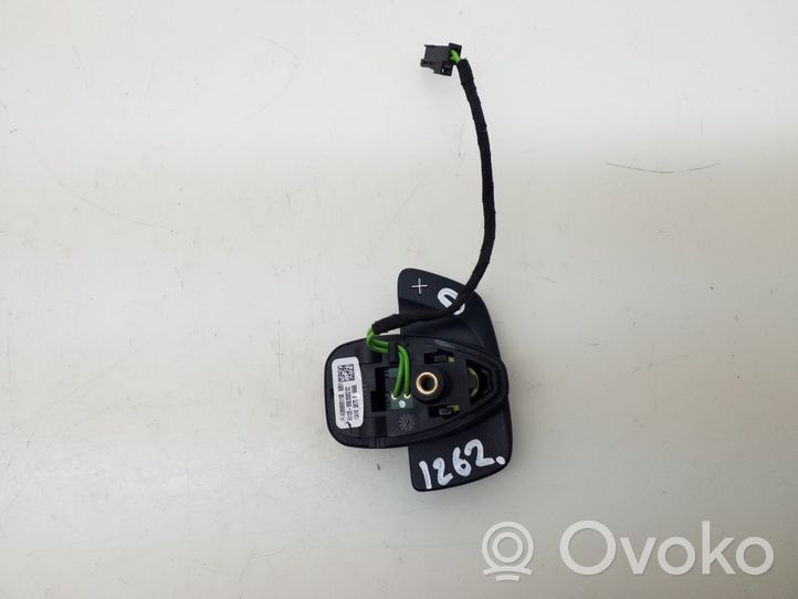 Mercedes-Benz A W176 Commutateur / bouton de changement de vitesse A0999051100